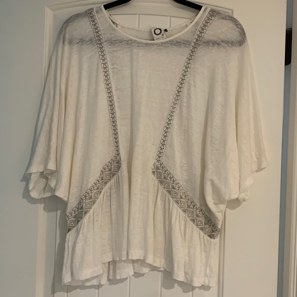 Anthropologie Akemi + Kin linen top